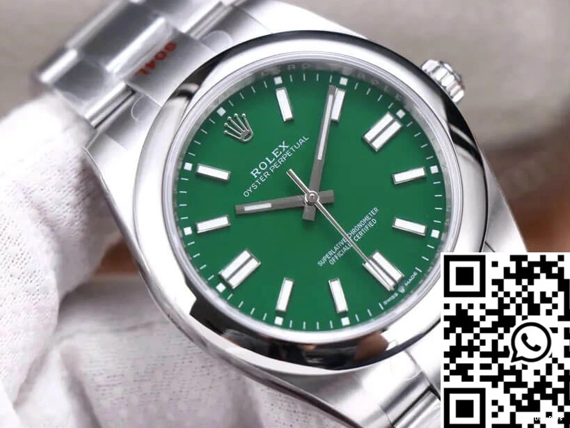 Rolex 41MM Green M124300-0005 Perpetual EW Oyster Dial Factory 0127